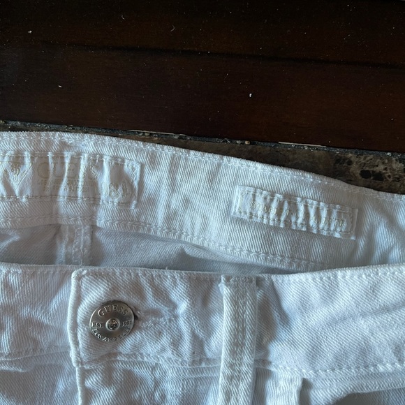 GUESS STARLET CIGARETTE WOMEN'S JEANS SIZE 27 - Picture 5 of 9